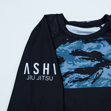 Load image into Gallery viewer, Long Sleeve Tiger Stripe Camo Rashguard