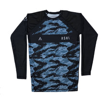 Load image into Gallery viewer, Long Sleeve Tiger Stripe Camo Rashguard
